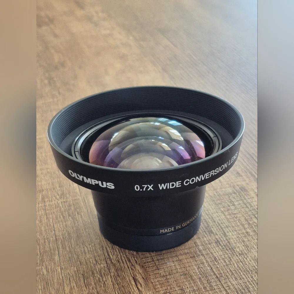 OLYMPUS WCON-07 0.7x Wide Angle Lens for Various Olympus Cameras